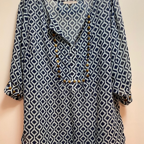 41 Hawthorn 3/4 sleeve sheer blouse - Picture 1 of 9